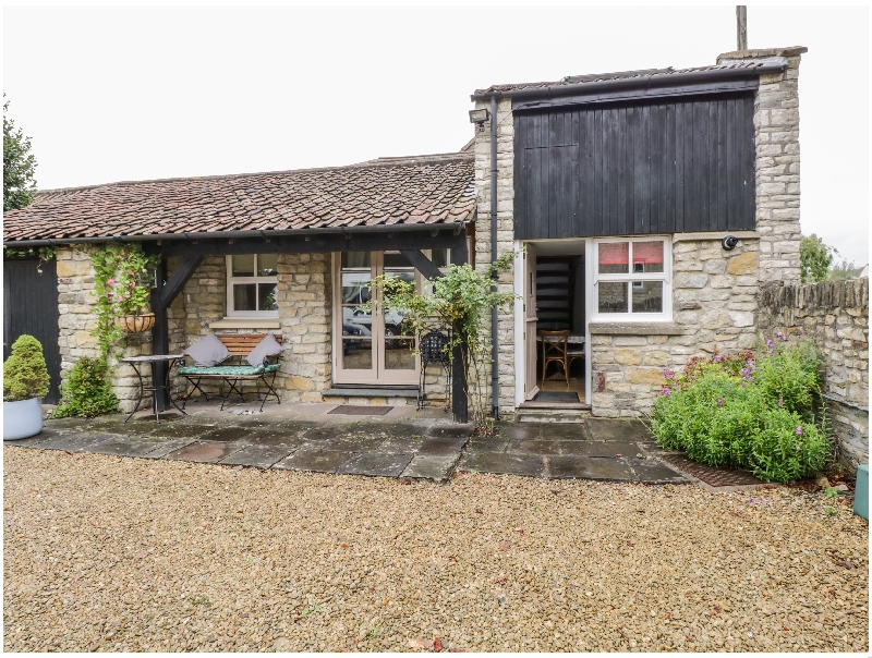 Gloucestershire Cottage Holidays - Click here for more about The Coach House