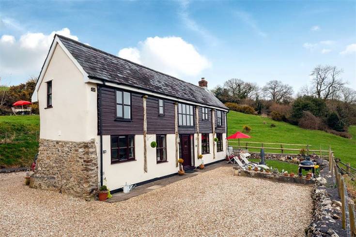 English Cottage Holidays - The Linhay, Bolham Water