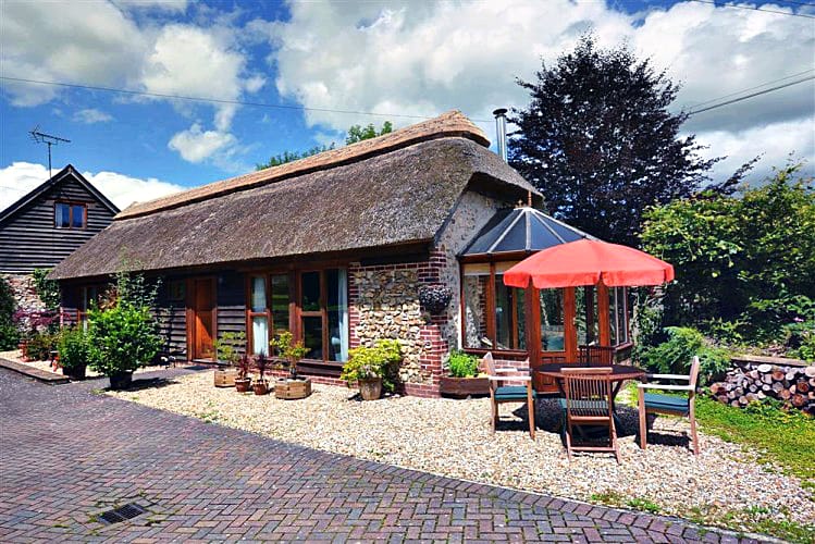 Dorset Cottage Holidays - Click here for more about The Thatch - Elsdon Cottages