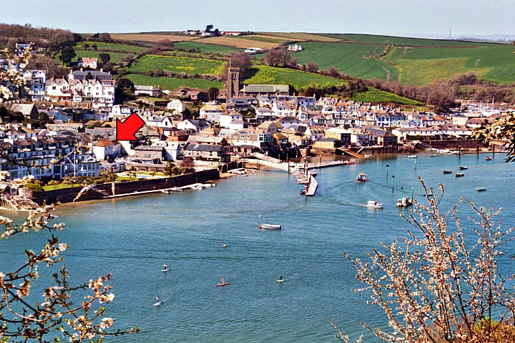 Devon Cottage Holidays - Click here for more about Seahorse Cottage (30 Fore Street)