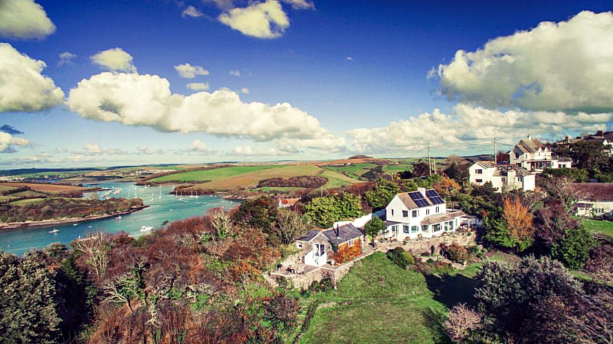 Devon Cottage Holidays - Click here for more about Hillside and The Garden Studio