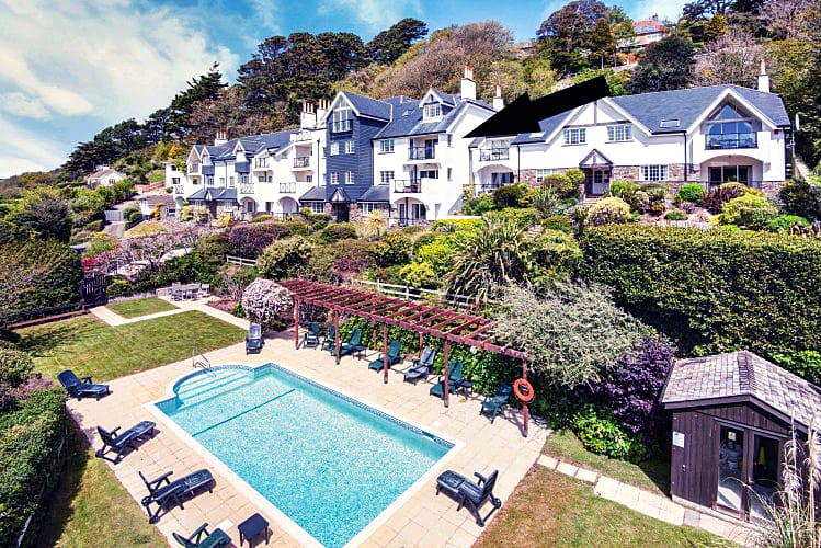 Devon Cottage Holidays - Click here for more about 12 St Elmo Court