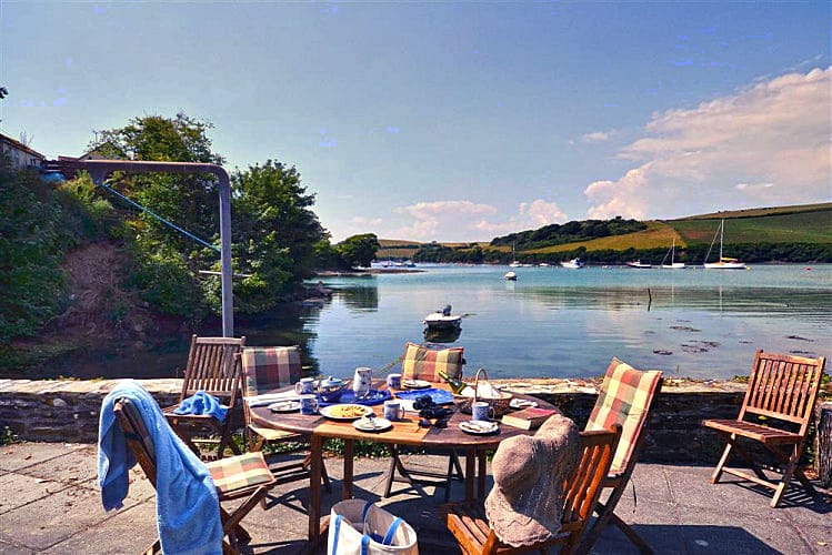 Devon Cottage Holidays - Click here for more about Little Haven