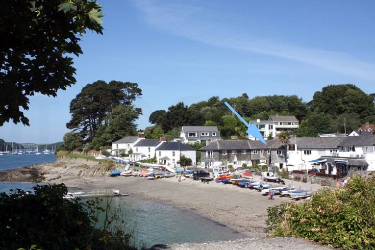 Cornwall Cottage Holidays - Click here for more about Pirates Den