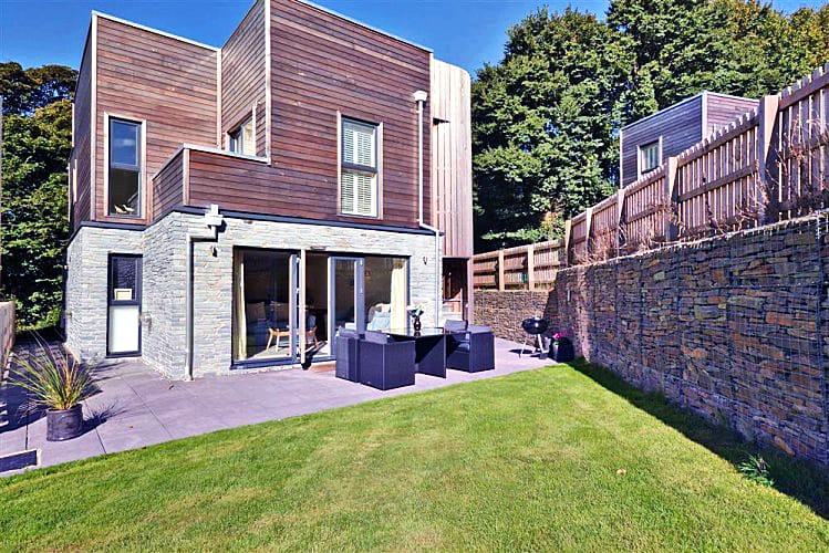 Cornwall Cottage Holidays - Click here for more about Talland 1