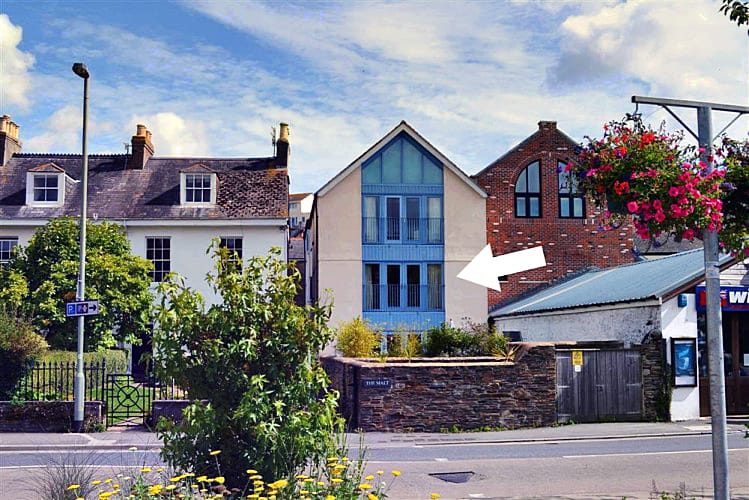 Devon Cottage Holidays - Click here for more about 4 The Malt