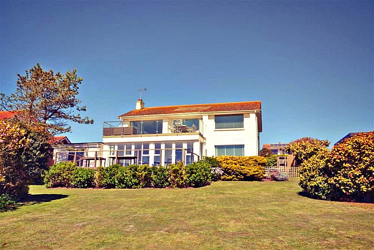 Devon Cottage Holidays - Click here for more about Fiferail