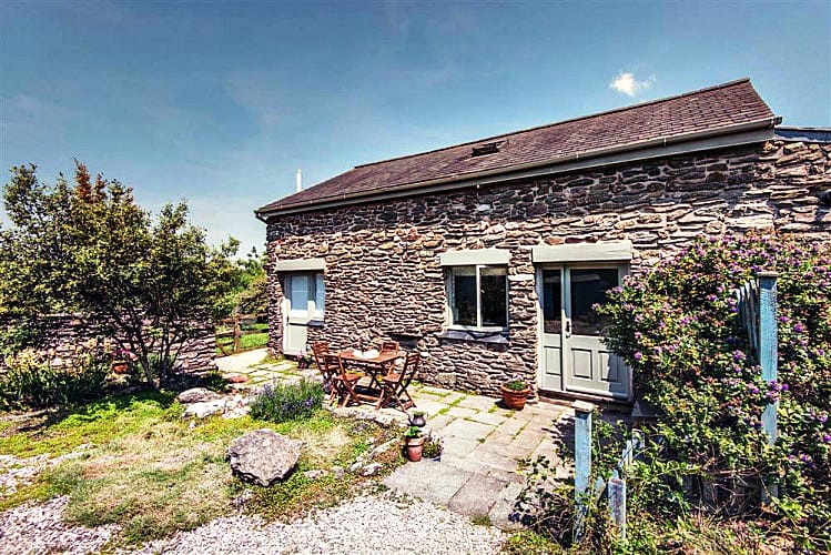 English Cottage Holidays - The Old Cow Shed