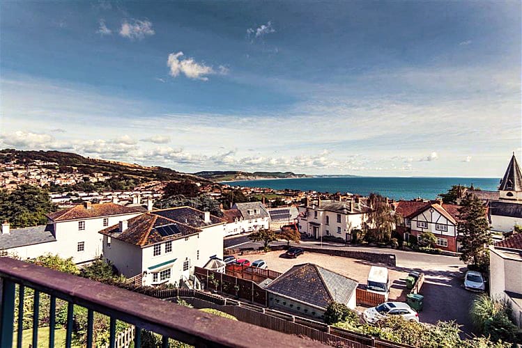 Dorset Cottage Holidays - Click here for more about Buckfield Penthouse